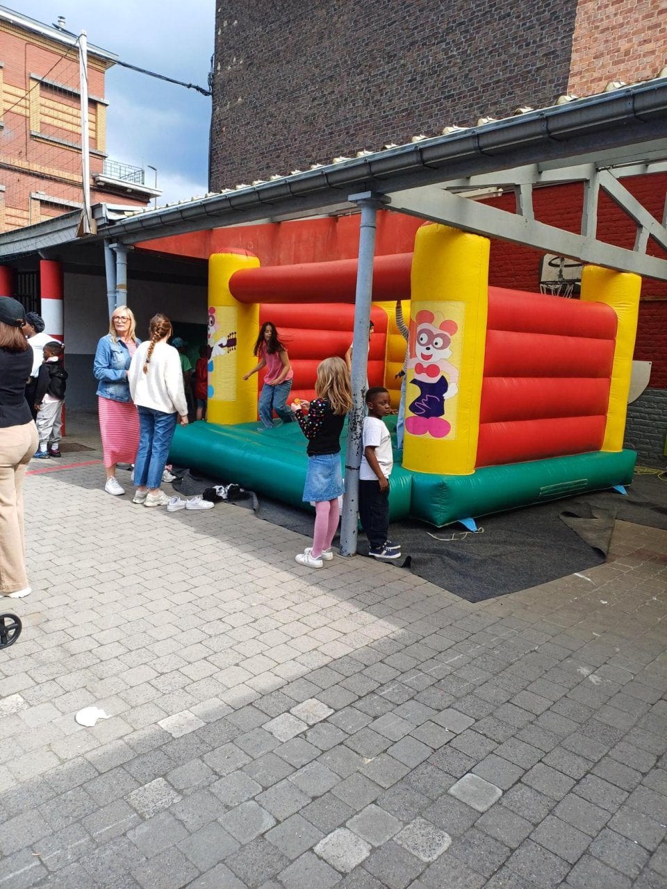 2026-04-Fancy-fair-008